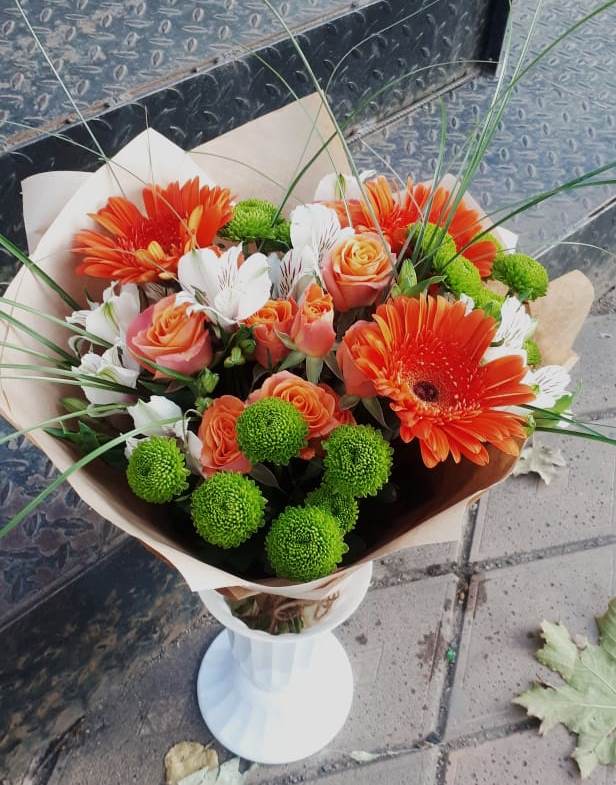 Букет цветов из: Герберы, Хризантемы, Альстромерии и Розы в Козино