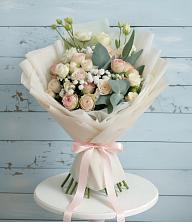 Букет цветов из:  Розы и Лизиантусы в Козино