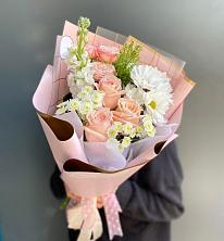 Букет цветов из:  Хризантемы и Розы в Козино