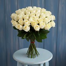Букет 51 Белая роза Эдлесс Лав в Козино