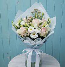 Букет цветов из:  Розы и Лизиантусы #REPLACE_PRED# Козино