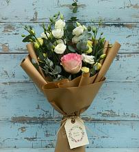 Букет цветов из:  Розы и Лизиантусы в Козино