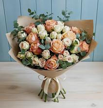 Букет цветов из:  Альстромерии и Розы в Козино