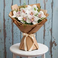 Букет цветов из:  Орхидеи и Розы #REPLACE_PRED# Козино